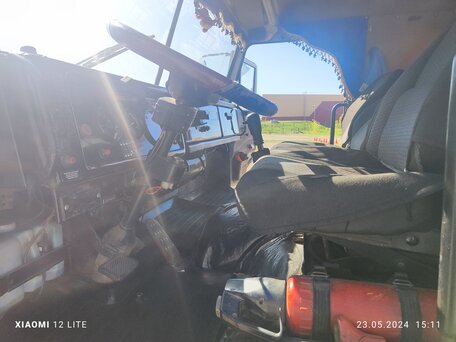 2003 КамАЗ 53215, серый, 1550000 рублей, вид 4
