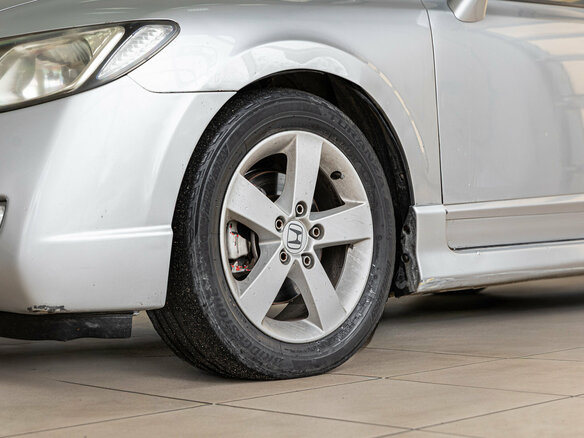 2006 Honda Civic VIII, серый, 500000 рублей - вид 9