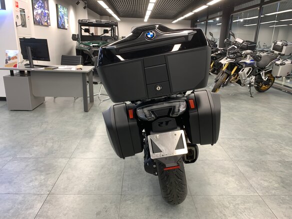 2025 BMW R 1300 RT, чёрный, 3400000 рублей - вид 6