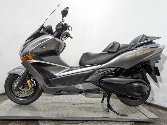 2015 Honda Silver Wing 600, серый, 595000 рублей - вид 2