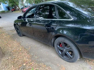 2013 Audi A4 IV (B8) Рестайлинг, чёрный, 950000 рублей, вид 3