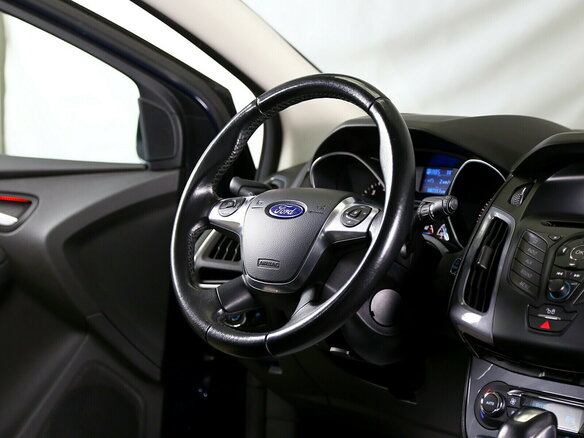2013 Ford Focus III, синий - вид 10