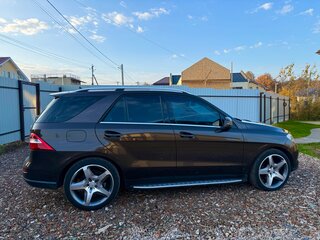 2013 Mercedes-Benz M-Класс 350 CDI III (W166), коричневый, 2500000 рублей, вид 3