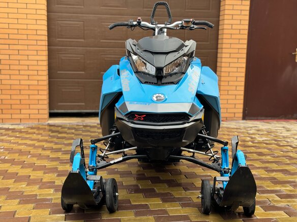 2019 BRP Ski-Doo Summit 850, чёрный, 1200000 рублей - вид 6