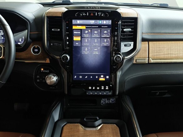 2023 Ram 1500 Crew Cab V, чёрный, 8351000 рублей - вид 14
