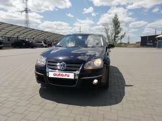 2009 Volkswagen Jetta V, чёрный, 620000 рублей, вид 2