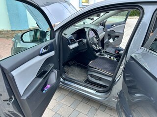 2021 Volkswagen Taos I, серый, 2800000 рублей, вид 2