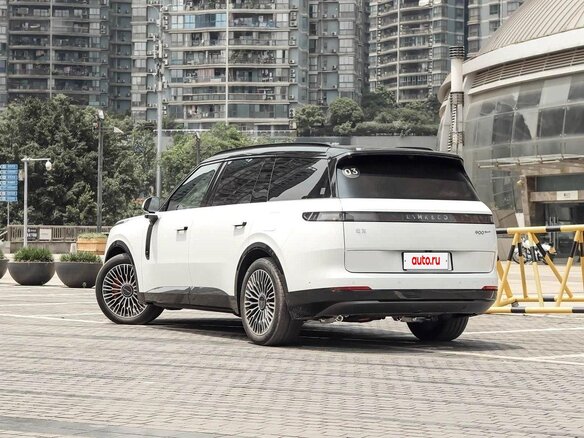 2025 Lynk & Co 900, белый, 6550000 рублей - вид 2