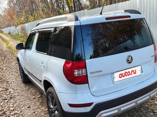 2016 Skoda Yeti I Рестайлинг, белый, 1250000 рублей, вид 5
