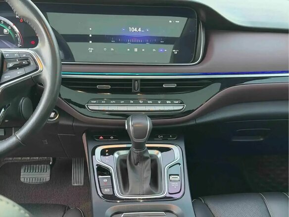 2022 GAC Trumpchi M6 Pro, белый, 1650000 рублей - вид 14