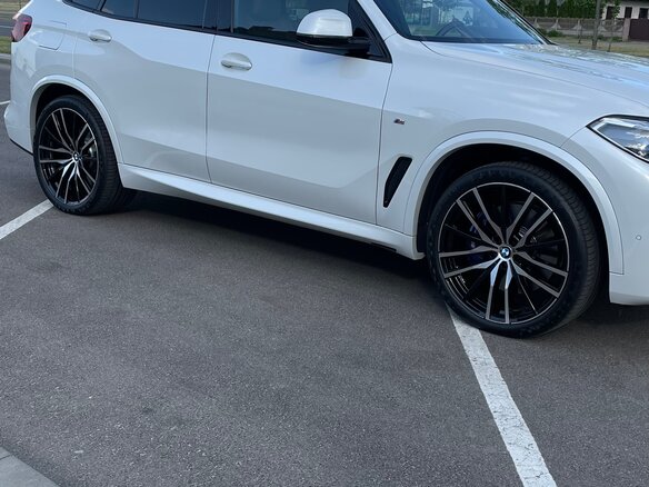 2019 BMW X5 30d IV (G05/G18), белый, 7600000 рублей - вид 6