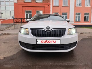 2014 Skoda Octavia III (A7), белый, 800000 рублей, вид 3