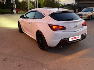2013 Opel Astra GTC J Рестайлинг, белый, 810000 рублей, вид 3