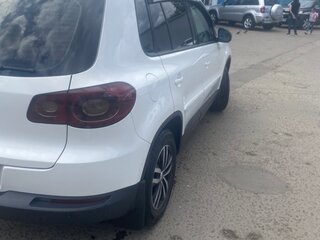 2011 Volkswagen Tiguan I, белый, 1100000 рублей, вид 2
