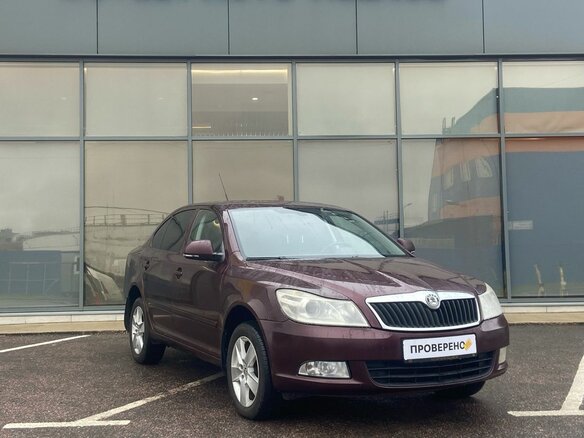 2009 Skoda Octavia Czech market II (A5) Рестайлинг, красный, 552000 рублей - вид 1