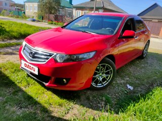 2008 Honda Accord VIII, красный, 920000 рублей, вид 1