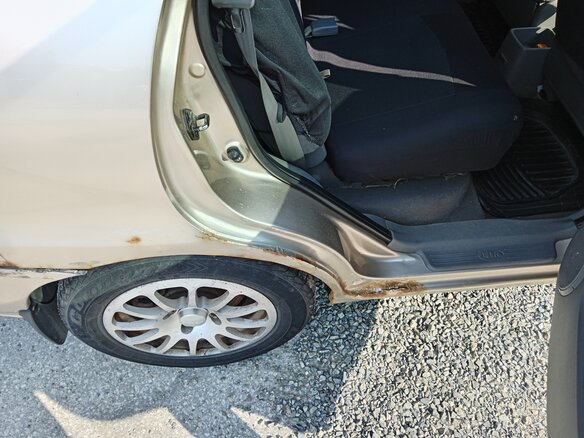 2004 Kia Carens I (RS) Рестайлинг, бежевый, 335000 рублей - вид 22
