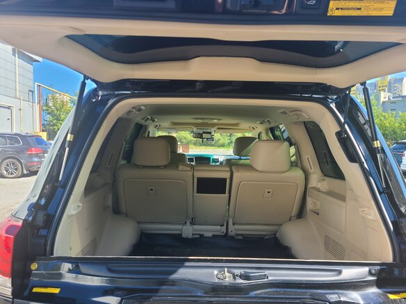 2012 Lexus LX 570 III Рестайлинг, чёрный, 4600000 рублей - вид 12