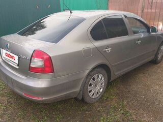 2011 Skoda Octavia II (A5) Рестайлинг, серый, 680000 рублей, вид 4