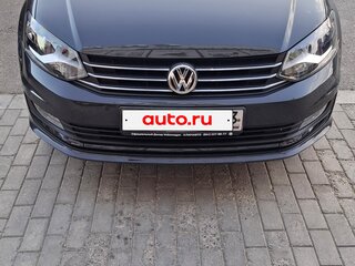2018 Volkswagen Polo V Рестайлинг, серый, 2222000 рублей, вид 1