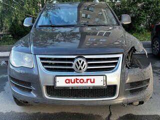 2008 Volkswagen Touareg I Рестайлинг, серый, 650000 рублей, вид 4