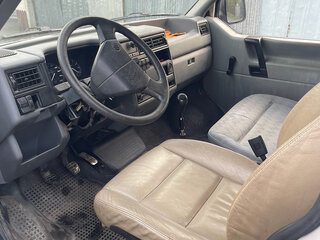 1995 Volkswagen Transporter T4, белый, 360000 рублей, вид 2