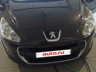 2011 Peugeot 308 I Рестайлинг, коричневый, 470000 рублей, вид 3