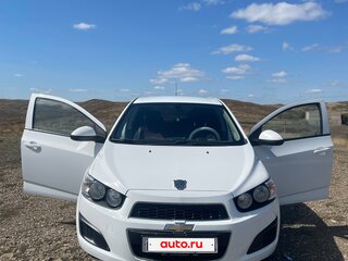 2012 Chevrolet Aveo II, белый, 720000 рублей, вид 3