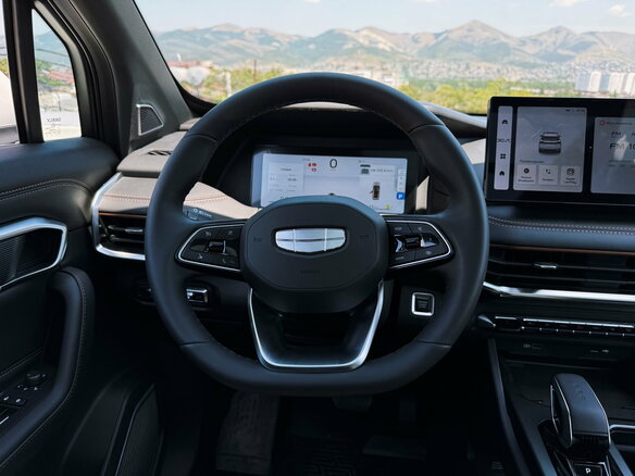 2026 Geely Okavango I Рестайлинг, белый, 4085990 рублей - вид 16