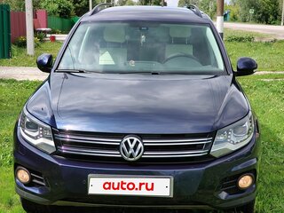 2014 Volkswagen Tiguan I Рестайлинг, синий, 1540000 рублей, вид 1