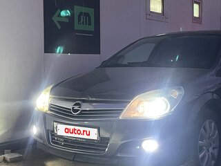 2010 Opel Astra H Рестайлинг, серый, 670000 рублей, вид 1