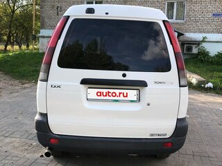 2002 Toyota Town Ace III, белый, 550000 рублей, вид 3