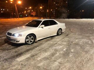 1999 Toyota Chaser VI (X100) Рестайлинг, белый, 680000 рублей, вид 1