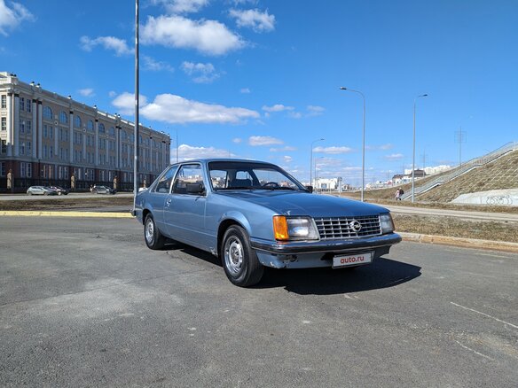 1978 Opel Commodore C, голубой, 400000 рублей - вид 13
