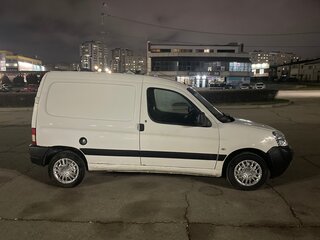 2011 Peugeot Partner I Рестайлинг, белый, 375000 рублей, вид 2