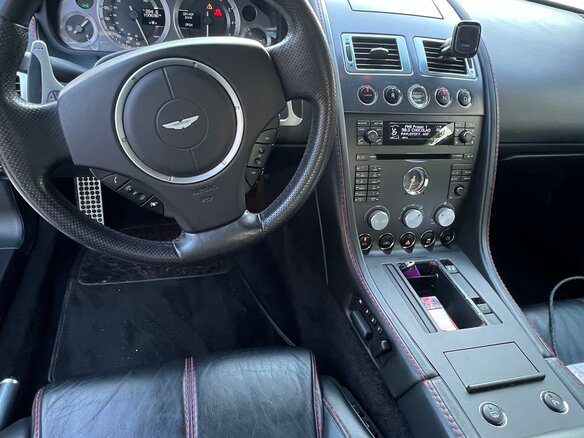 2007 Aston Martin V8 Vantage III, белый, 5100000 рублей - вид 12