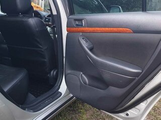2006 Toyota Avensis II Рестайлинг, серебристый, 980000 рублей, вид 5