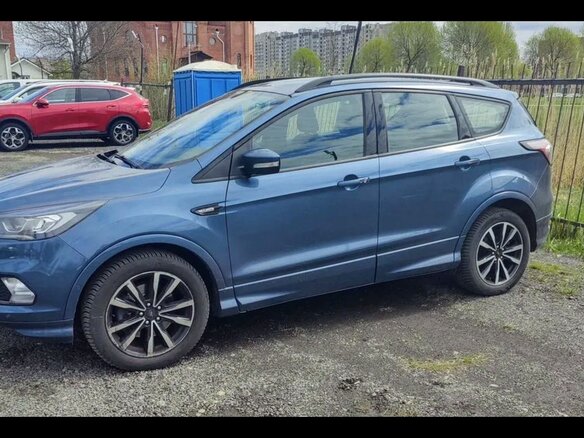 2019 Ford Kuga II Рестайлинг, синий, 1699999 рублей - вид 2