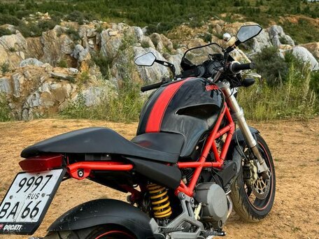 2002 Ducati Monster 620, чёрный, 290000 рублей, вид 1