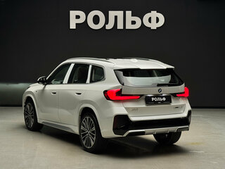 2025 BMW X1 Long 25Li xDrive III (U11/U12), белый, 5840000 рублей, вид 3