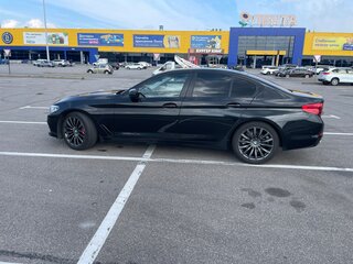 2018 BMW 5 серии 520d VII (G30/G31/G38), чёрный, 2000000 рублей, вид 3