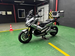 2018 Honda X-ADV, серебристый, 1125000 рублей, вид 4