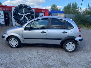 2006 Citroen C3 I Рестайлинг, серебристый, 130000 рублей, вид 4