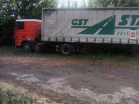 1999 DAF 95, оранжевый, 2000000 рублей, вид 3