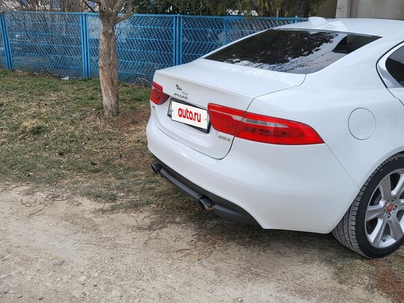 2017 Jaguar XE I, белый, 1200000 рублей - вид 3