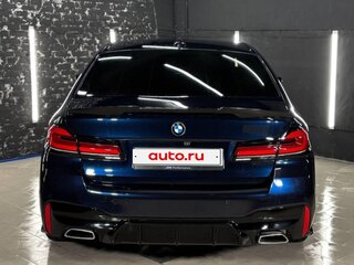 2019 BMW 5 серии 520d xDrive VII (G30/G31/G38), синий, 3855000 рублей, вид 2