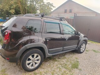2015 Renault Duster I Рестайлинг, коричневый, 900000 рублей, вид 3