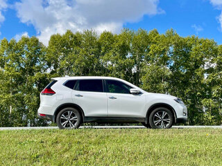 2021 Nissan X-Trail III Рестайлинг, белый, 2496000 рублей, вид 1