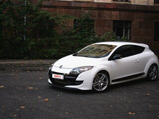 2012 Renault Megane RS III, белый, 1650000 рублей, вид 2