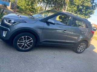 2021 Hyundai Creta I Рестайлинг, серый, 2700000 рублей, вид 3
